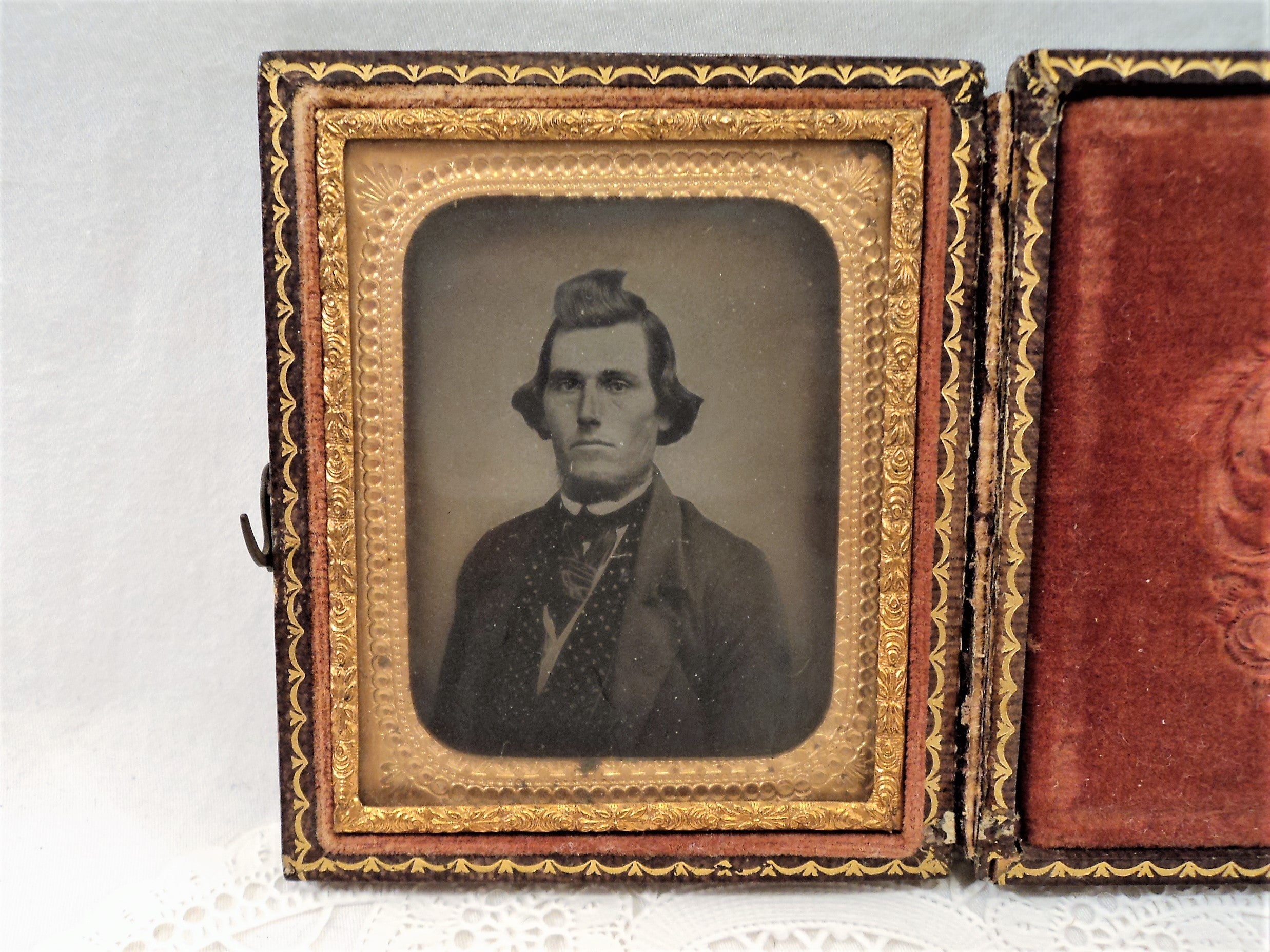 Early 1850s Antique Tintype Photograph of a Gentleman