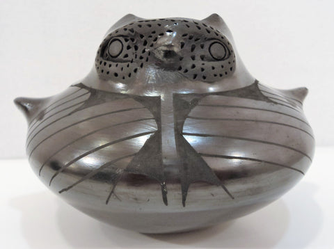 Jose L. Quezada Mata Ortiz Blackware Owl Vessel