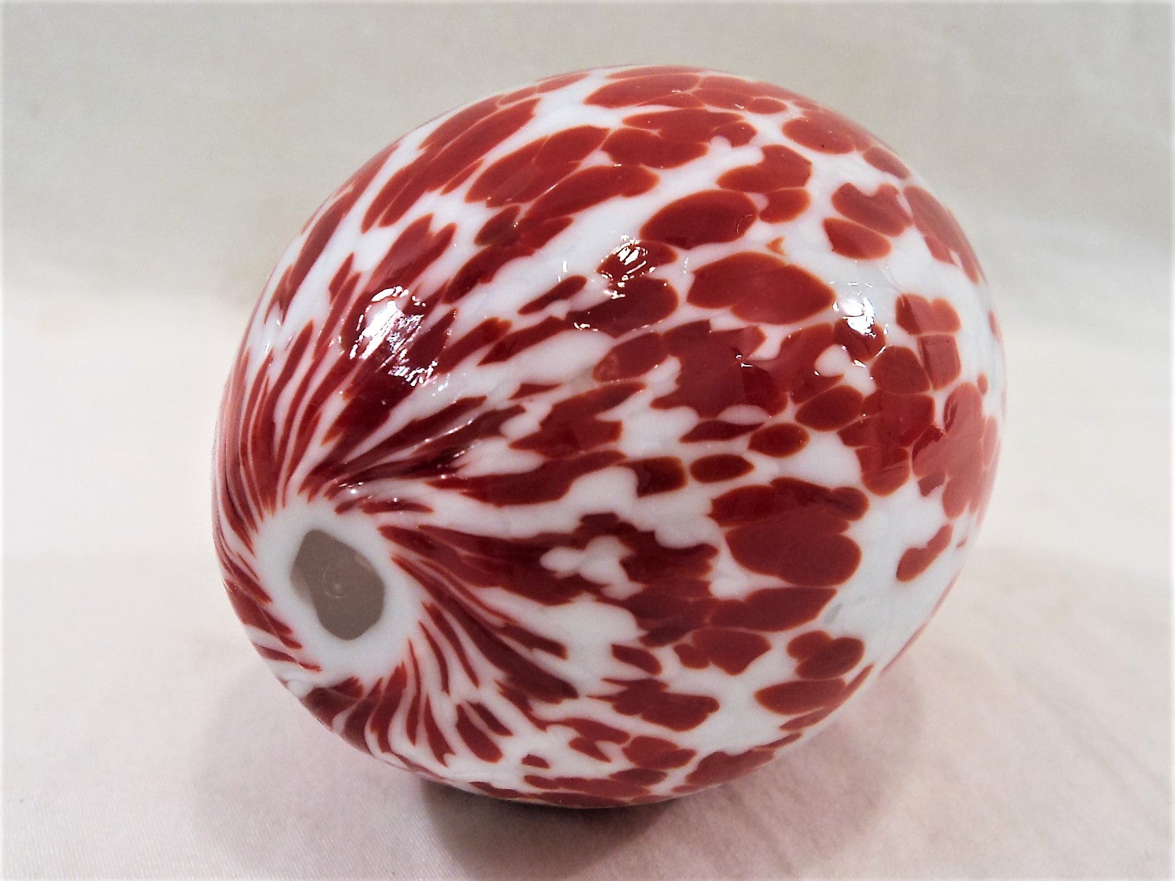 Egermann Red and White Speckled Art Glass Egg