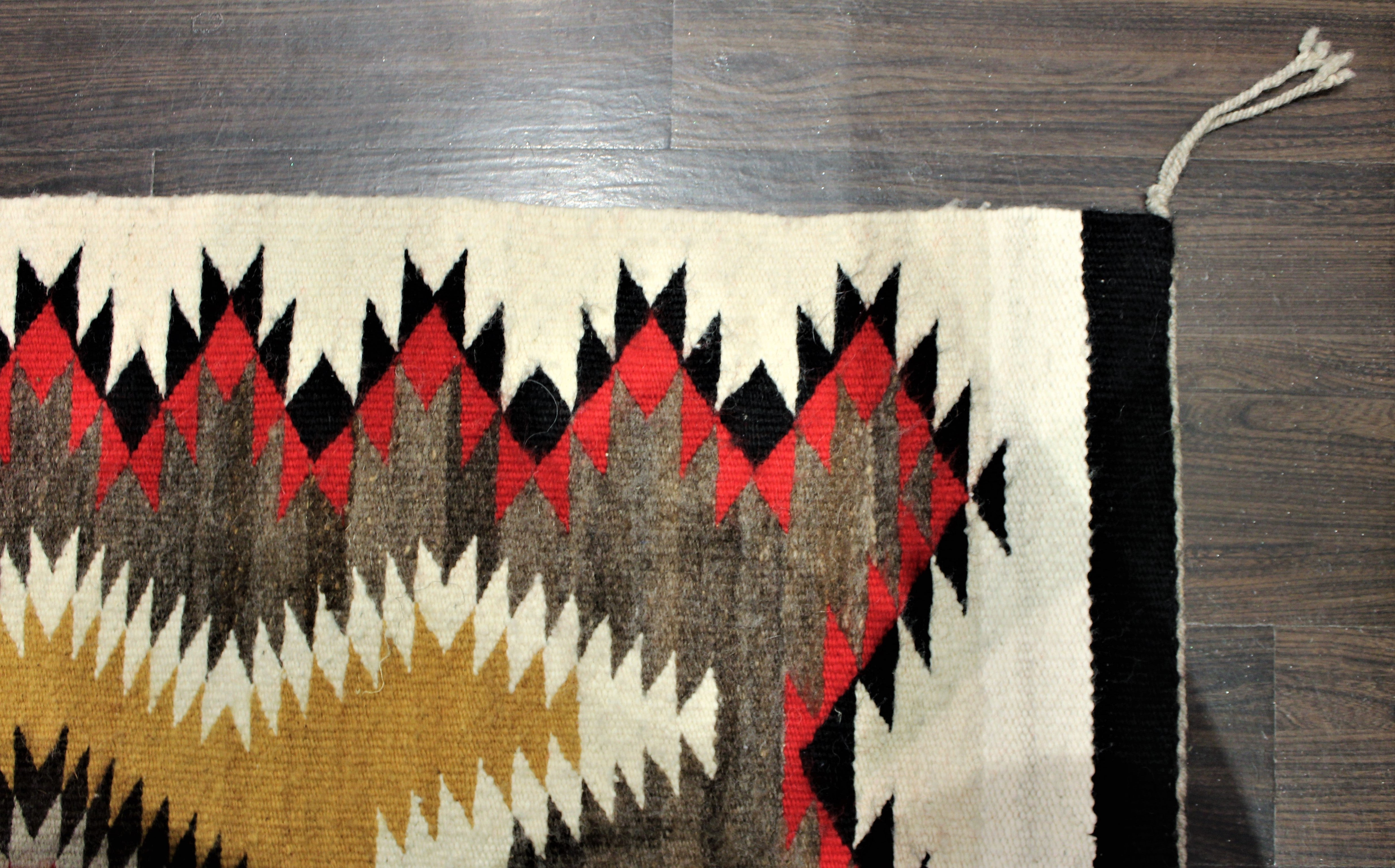 Sunrise Pattern Navajo Rug