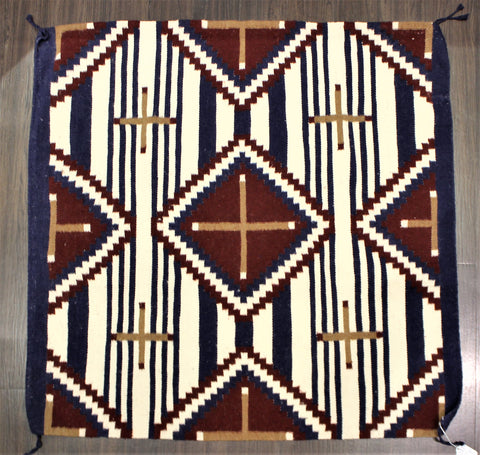 Third Phase Chiefs Pattern Navajo Rug