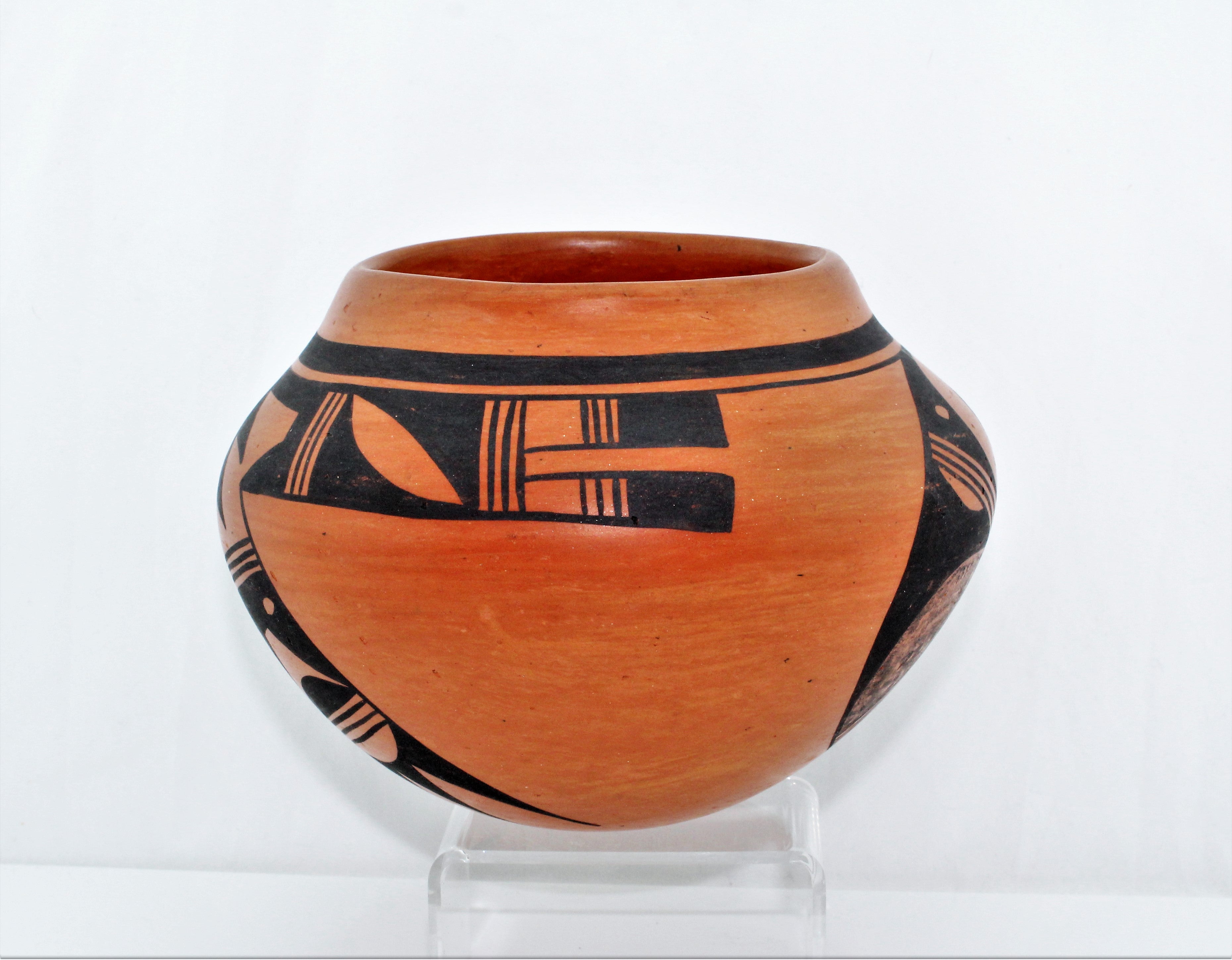 Evelyn Poolheco Hopi Tewa Pottery Bowl