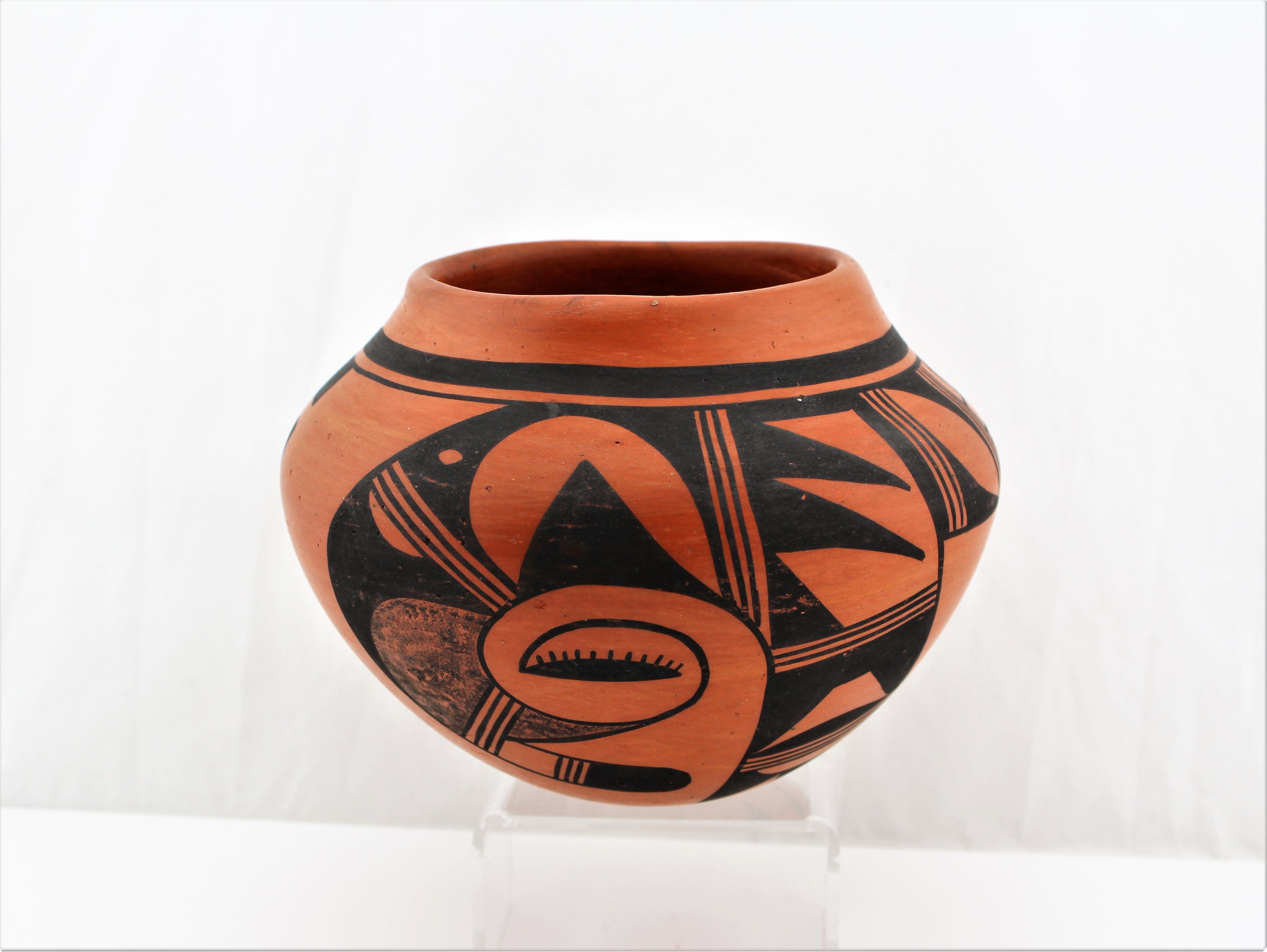 Evelyn Poolheco Hopi Tewa Pottery Bowl