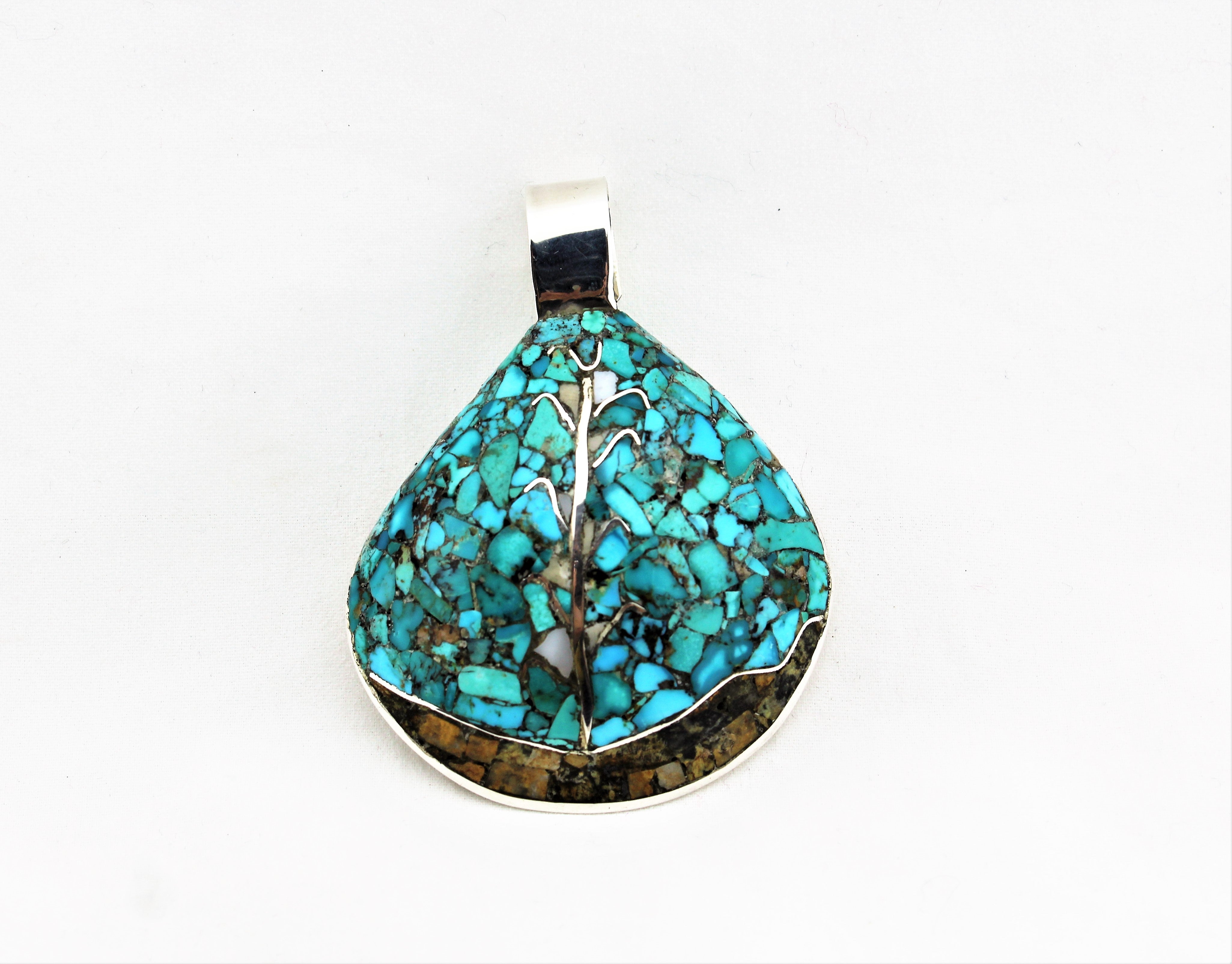 Santo Domingo Corn Stalk Mosaic Shell Pendant